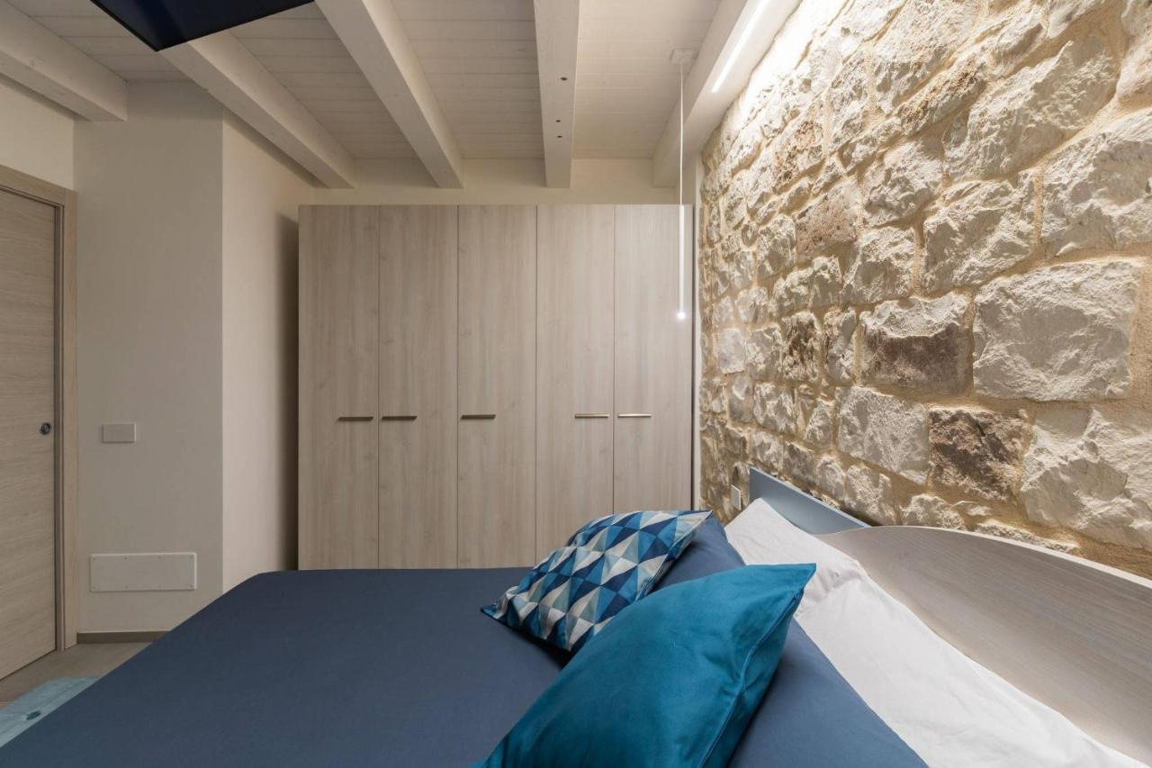 Lovely Modern Apartment โมดิกา ภายนอก รูปภาพ